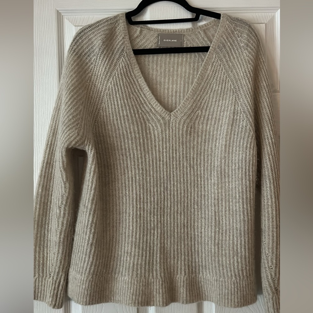 Everlane Alpaca Sweater Size L